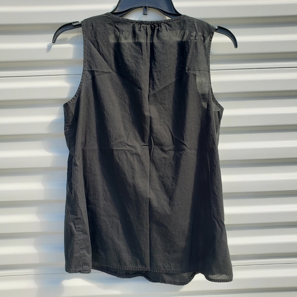 LOFT black lightweight crochet neck sleeveless blouse - Picture 5 of 6